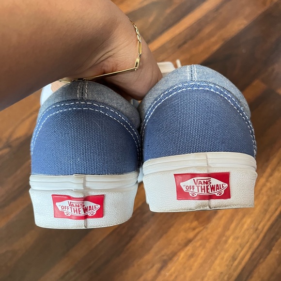 ‼️SOLD DO NOT BUY ‼️ Vans (8 womens) - Picture 3 of 4